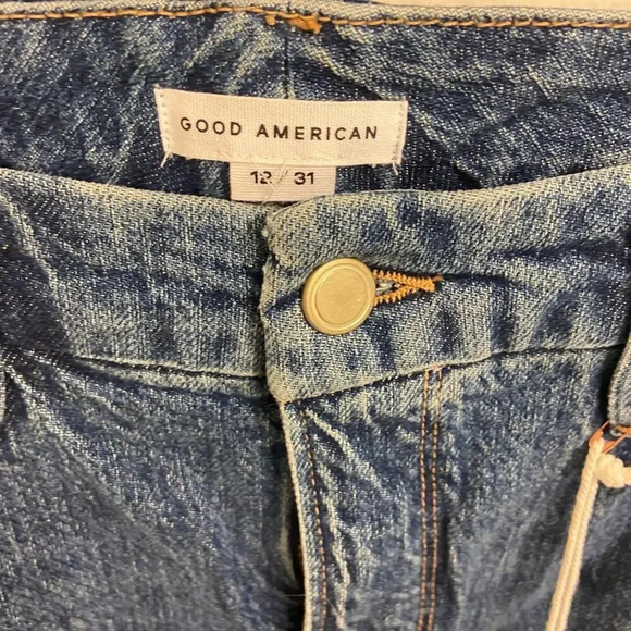 Good American Good Classic Raw Hem High Rise Jeans Blue 940 Size 12/31 - Picture 7 of 7